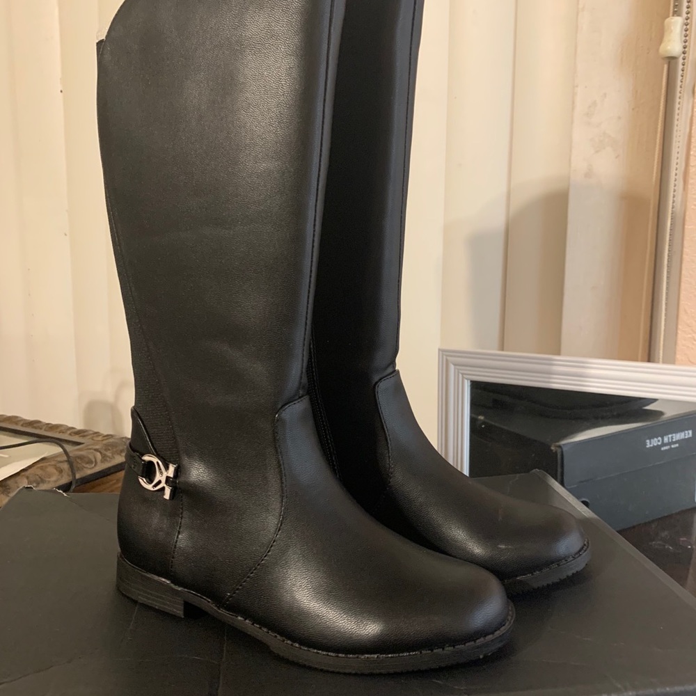 Girl Boots